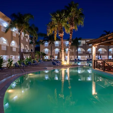 ホテル Zante Village 3*
