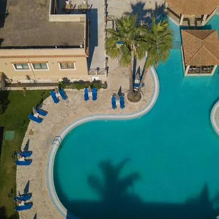 ホテル Zante Village 3*