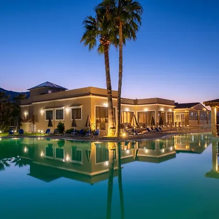 Zante Village ホテル