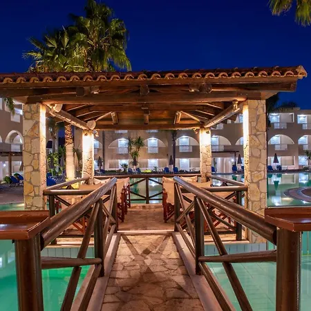 Zante Village Αλυκανάς